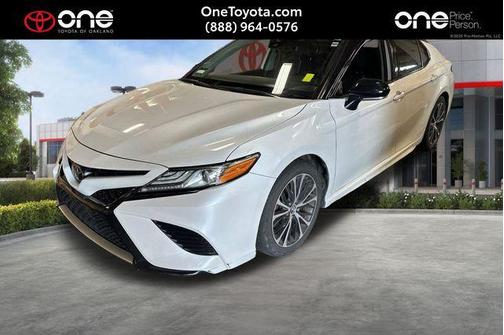2019 Toyota Camry XSE