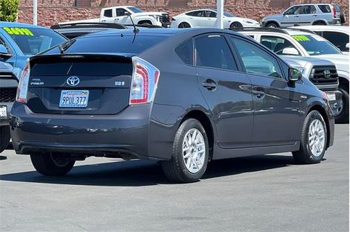 2015 Toyota Prius Two