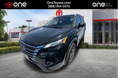 Super Black 2024 Nissan Rogue SV