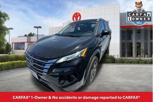Super Black 2024 Nissan Rogue SV