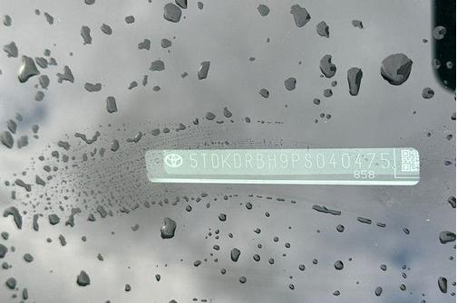 Wind Chill Pearl 2023 Toyota Highlander XLE