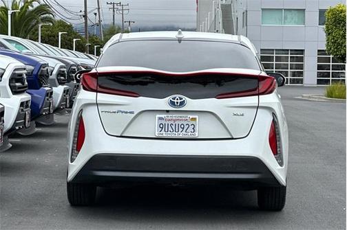 2020 Toyota Prius Prime XLE