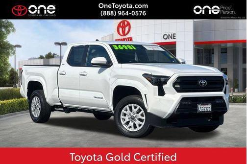 Ice Cap 2024 Toyota Tacoma SR5