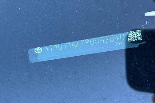 2024 Toyota Camry SE