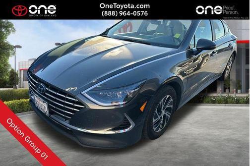 2023 Hyundai SONATA Hybrid Base