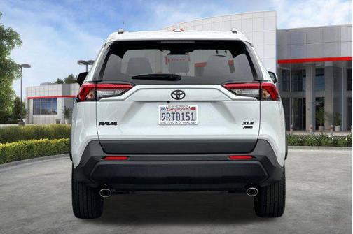 Wind Chill Pearl 2024 Toyota RAV4 XLE Premium