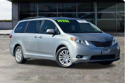 2016 Toyota Sienna XLE Premium