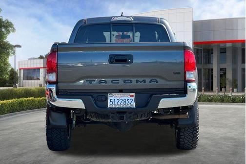 2016 Toyota Tacoma SR5