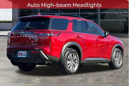 2022 Nissan Pathfinder SV 4WD