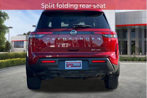 2022 Nissan Pathfinder SV 4WD