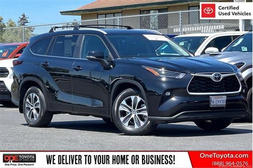 2024 Toyota Highlander XLE