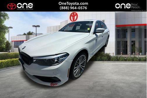 White 2018 BMW 530e iPerformance