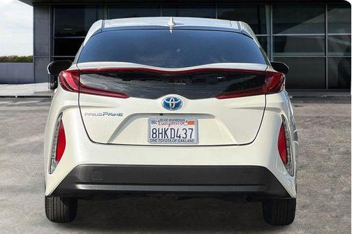 2018 Toyota Prius Prime Plus