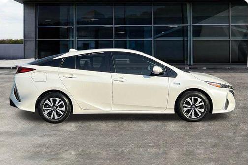 2018 Toyota Prius Prime Plus