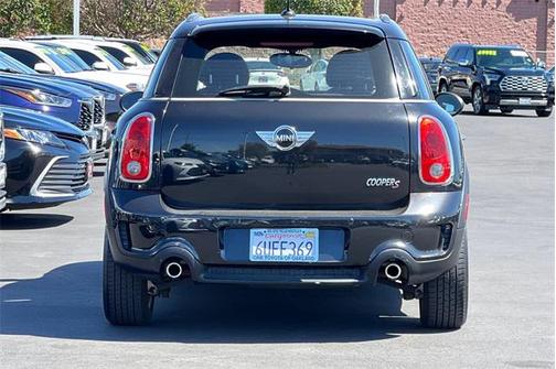 2012 MINI Cooper S Countryman Base