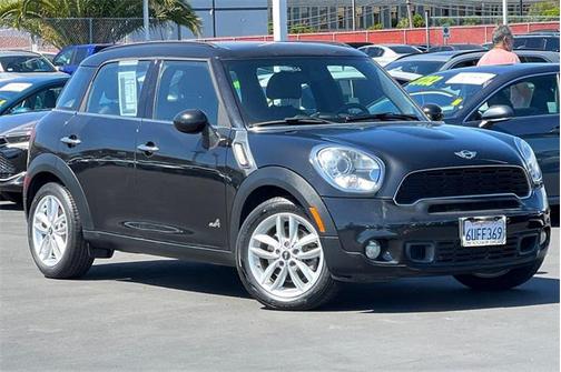 2012 MINI Cooper S Countryman Base