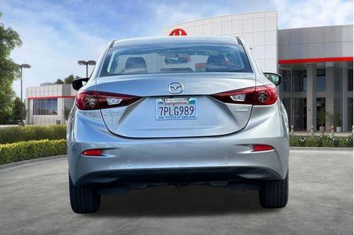 Liquid Silver Metallic 2016 Mazda Mazda3 i Sport