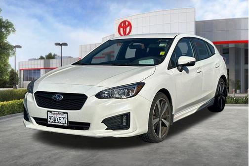 Crystal White Pearl 2019 Subaru Impreza 2.0i Sport