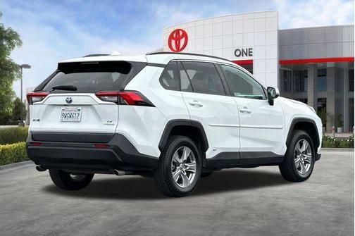 Ice Cap 2023 Toyota RAV4 Hybrid LE