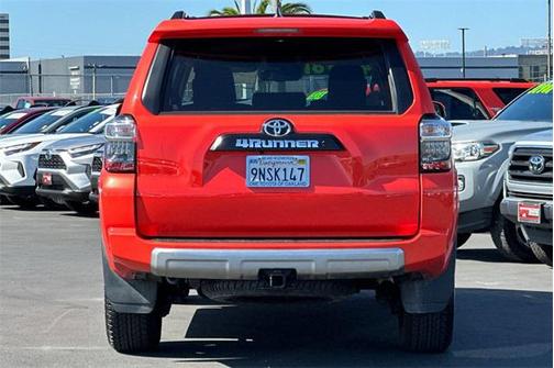 2024 Toyota 4Runner TRD Off Road