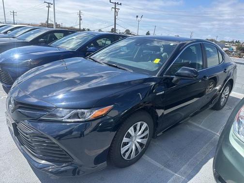 2020 Toyota Camry LE
