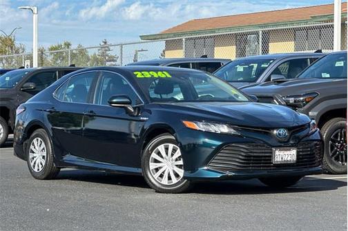 2020 Toyota Camry LE