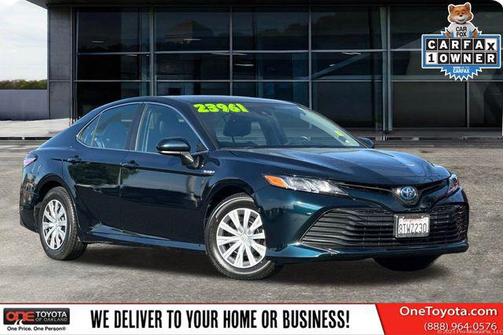 2020 Toyota Camry LE