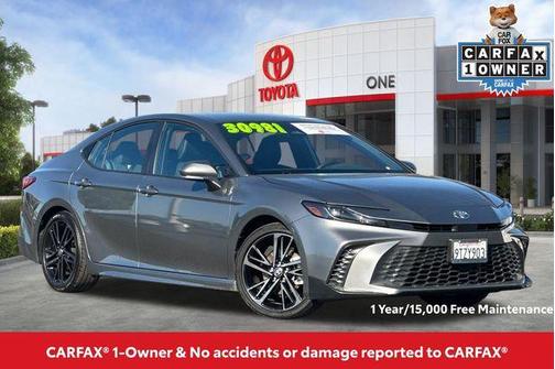 2025 Toyota Camry SE