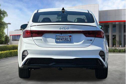 Snow White Pearl 2024 Kia Forte GT-Line