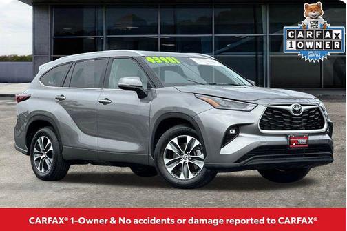 2025 Toyota Highlander XLE