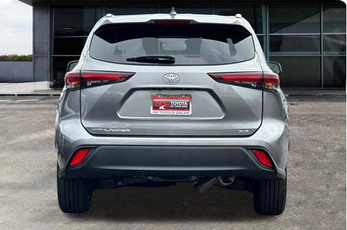 2025 Toyota Highlander XLE