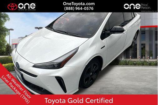 2021 Toyota Prius XLE