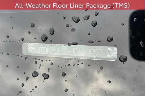 2021 Toyota Prius XLE