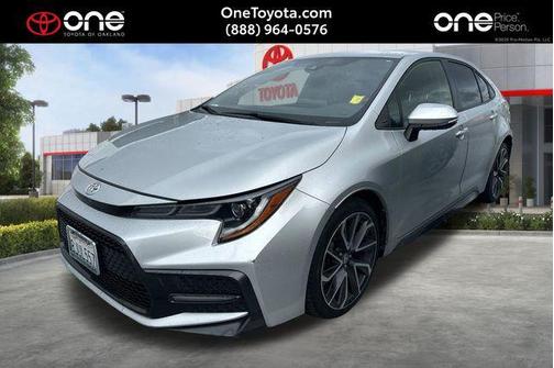 Classic Silver Metallic 2020 Toyota Corolla SE