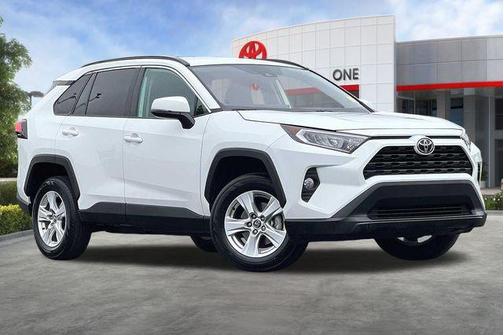Super White 2021 Toyota RAV4 XLE