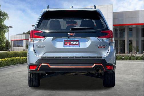 Ice Silver Metallic 2021 Subaru Forester Sport