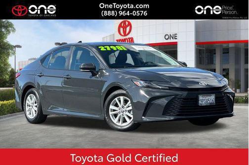 2025 Toyota Camry LE
