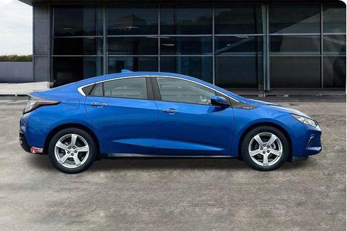 2018 Chevrolet Volt LT