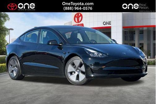 Solid Black 2023 Tesla Model 3 Standard Range