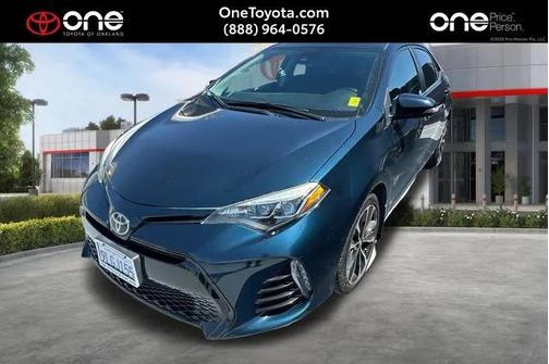 Galactic Aqua Mica 2017 Toyota Corolla XSE
