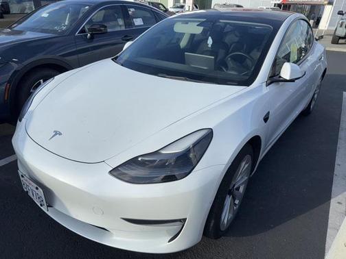 2022 Tesla Model 3 Long Range
