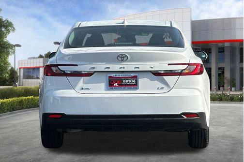 2025 Toyota Camry LE