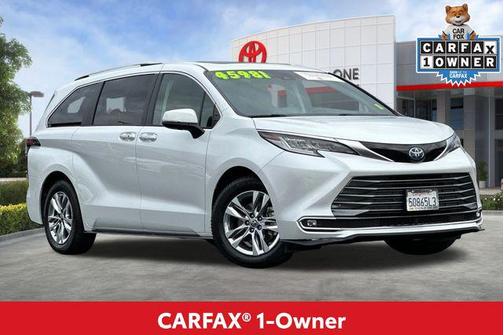 2022 Toyota Sienna Limited