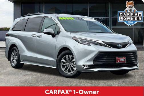 2023 Toyota Sienna XLE 7 Passenger