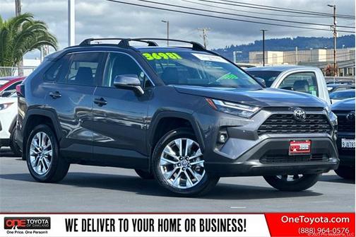 2024 Toyota RAV4 XLE Premium