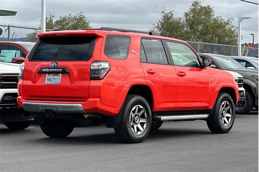 2024 Toyota 4Runner TRD Off Road