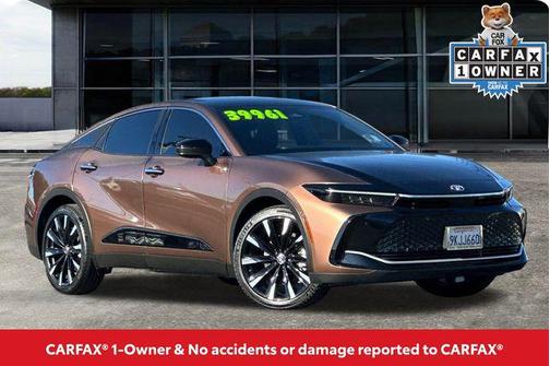 2023 Toyota Crown Platinum