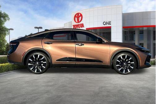 2023 Toyota Crown Platinum