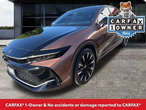 2023 Toyota Crown Platinum