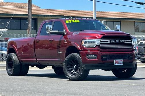 2021 RAM 3500 Laramie Crew Cab 4x4 8' Box